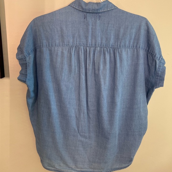 Madewell Chambray Short Sleeve Button Down Top- Sz: M - Picture 5 of 5